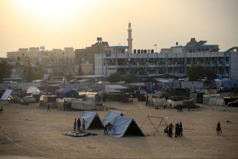 الاحتلال يهدم منزلا ويخطر بهدم ستة أخرى في النويعمة شمال مدينة أريحا