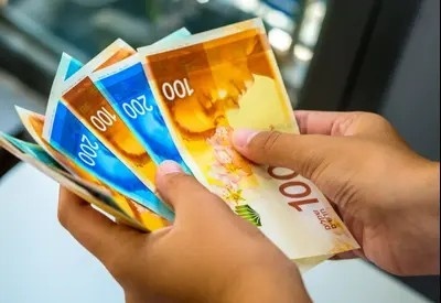 الاسعار ستنخفض ..الشيكل يرتفع ويحطم الأرقام القياسية منذ عامين