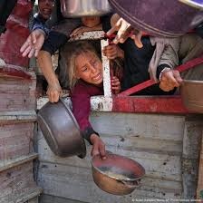 استشهاد مدير نادي غزة الرياضي أثناء انتظاره الحصول على المساعدات