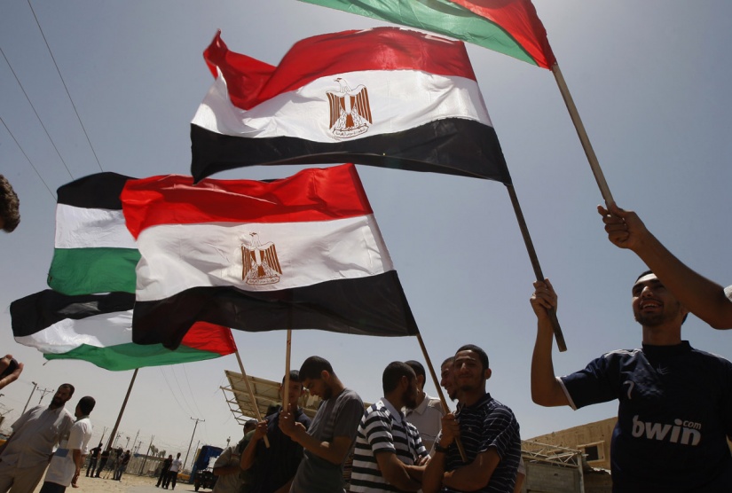 تقرير لبناني: مصر تعرض استضافة الفصائل الفلسطينية وتوجه رسالة تحذير لاسرائيل