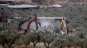 قوات الاحتلال تشرع بتحريف أراضٍ في حوسان غرب بيت لحم