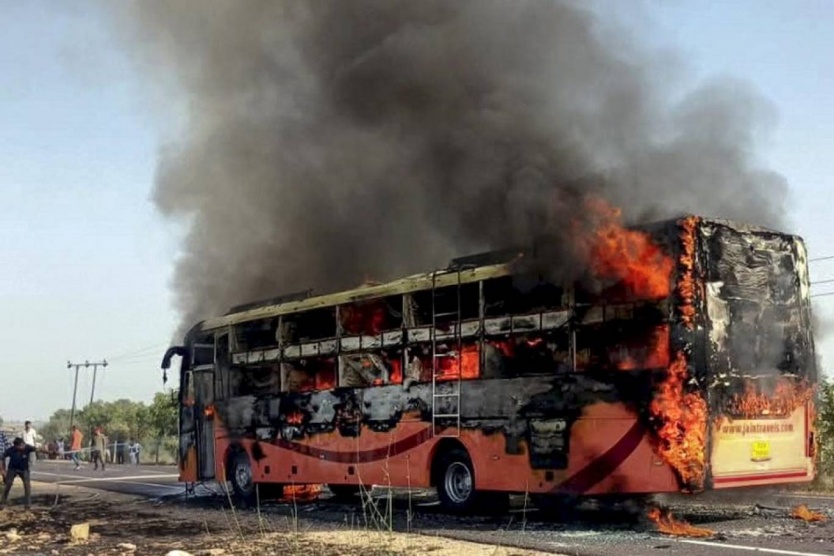 حريق حافلة في الهند يودي بـ20 شخصا على الأقل