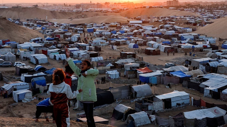 الإحصاء: كارثة إنسانية وديموغرافية ونزيف اقتصادي في 2025