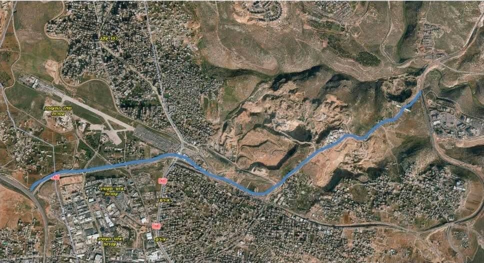 سلطات الاحتلال تبدأ بشق 