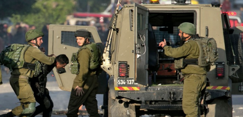 الاحتلال يعتقل أكثر من 20 مواطنا من الضفة بينهم طفلان وسيدتان