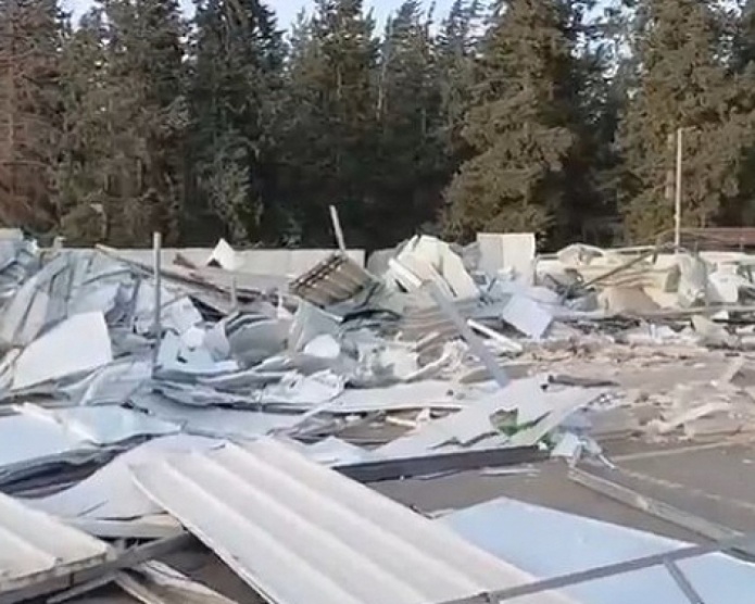 السلطات الإسرائيلية تهدم متجرا في كابول بحجة البناء دون ترخيص