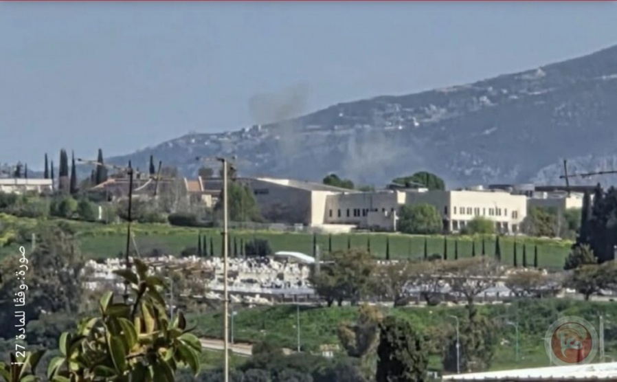 إصابة منزل بشكل مباشر: حزب الله يطلق رشقة صاروخية على الجليل