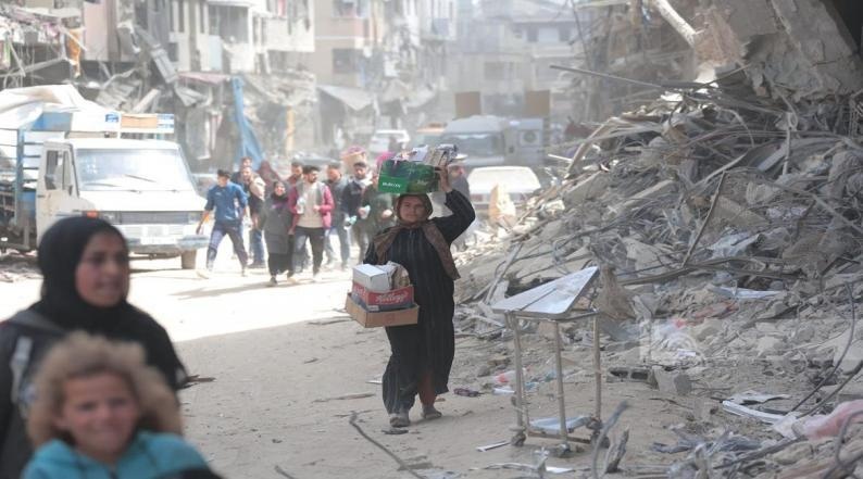 وزارة العمل بيوم المرأة: 150 ألف عاملة بالضفة و57 ألف امرأة معيلة بغزة