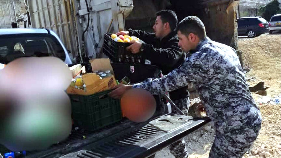 ضبط 72 طن بضائع منتهية الصلاحية خلال آذار