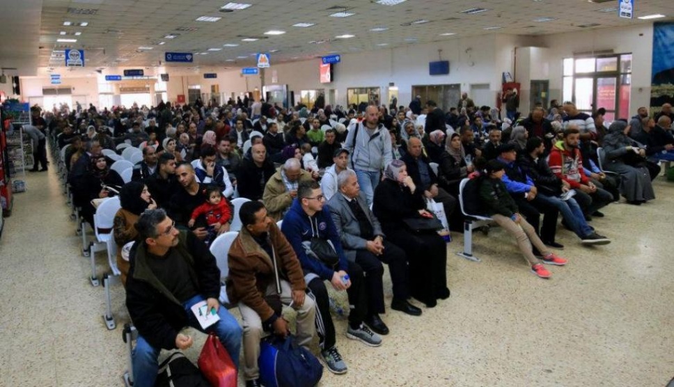 19 ألف مسافر تنقلوا عبر معبر الكرامة الأسبوع الماضي