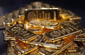 أسعار الذهب تهبط مع ترقب مسار المفاوضات بين واشنطن وطهران