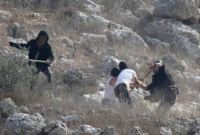 الخارجية تطالب بتحرك دولي لوقف جرائم الاحتلال بالضفة