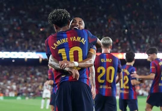 برشلونة يتصدر والريال في مركز مفاجئ.. أقوى 10 أندية هجوميا في أوروبا